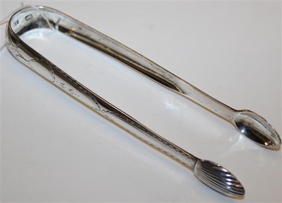 Pair George III Irish silver tongs